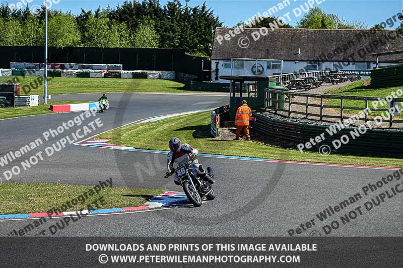 enduro digital images;event digital images;eventdigitalimages;mallory park;mallory park photographs;mallory park trackday;mallory park trackday photographs;no limits trackdays;peter wileman photography;racing digital images;trackday digital images;trackday photos